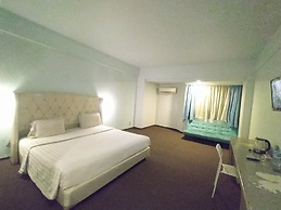 OYO 94362 Hotel Kebayoran