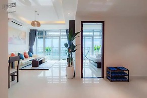 Salute de Sailing Tower Luxury Apartment