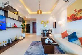 Salute de Sailing Tower Luxury Apartment