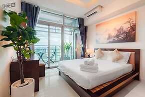 Salute de Sailing Tower Luxury Apartment