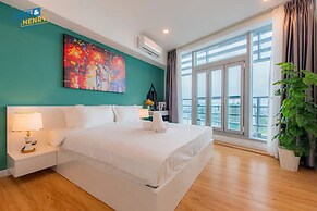 Salute de Sailing Tower Luxury Apartment