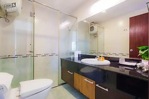 Salute de Sailing Tower Luxury Apartment