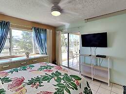 Menehune Shores 206