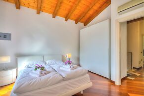 La Perla Di Riva 200m From The Lake