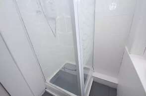 Flat in Glasgow,close to all Local Amenities,