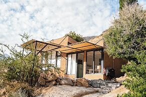 Glaciar de Roca Lofts