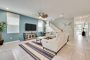 14 Mi to Wdw: Family-friendly Home w/ Movie Room!