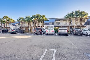 Walkable Couple's Retreat in North Myrtle Beach!