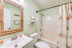 Walkable Couple's Retreat in North Myrtle Beach!