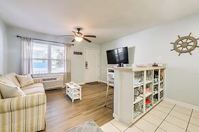 Walkable Couple's Retreat in North Myrtle Beach!
