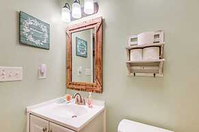 Walkable Couple's Retreat in North Myrtle Beach!