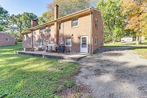 Lakefront Guest Suite Near Richmond