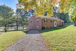 Lakefront Guest Suite Near Richmond