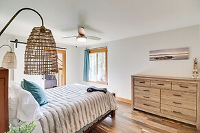 5 Mi to Whitefish Resort: Home w/ Shared Hot Tub!