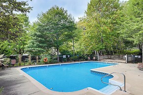 Wolf Laurel Escape: Village Club & Scenic Views!