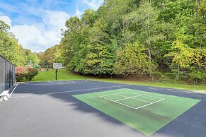 Wolf Laurel Escape: Village Club & Scenic Views!