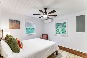 Wolf Laurel Escape: Village Club & Scenic Views!