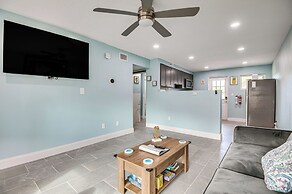 Riverfront Unit w/ Shared Pool & Dock in Melbourne