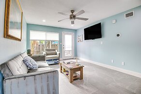 Riverfront Unit w/ Shared Pool & Dock in Melbourne