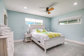 Riverfront Unit w/ Shared Pool & Dock in Melbourne