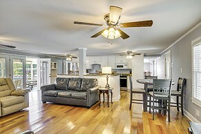Waterfront Prosperity Home w/ Dock: Walk to Marina