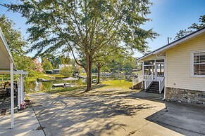 Waterfront Prosperity Home w/ Dock: Walk to Marina