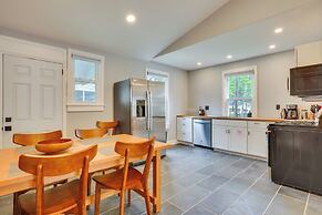 3 Mi to Park Circle: North Charleston Abode!