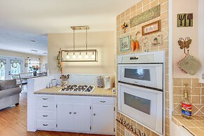 Fire Pit & Patios: Peaceful Alto Getaway!