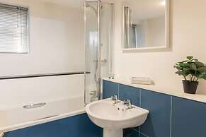 Host Stay Burton Road