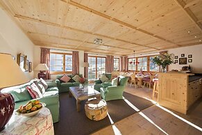 Alpine Bliss Retreat in Sankt Anton