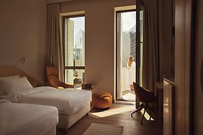 Medical Resort & Clinic