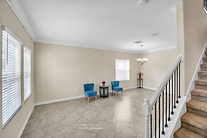 Modern Riverview Oasis Near Tampa Bay 5 Bedroom Home