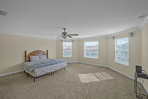 Modern Riverview Oasis Near Tampa Bay 5 Bedroom Home