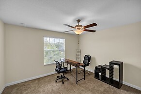 Modern Riverview Oasis Near Tampa Bay 5 Bedroom Home