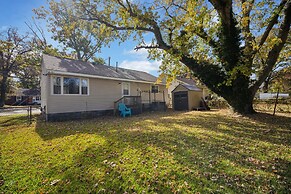 Comfy Coastal Getaway With Modern Comforts 3 Bedroom Home