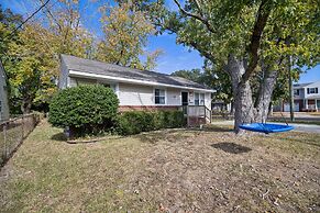 Comfy Coastal Getaway With Modern Comforts 3 Bedroom Home