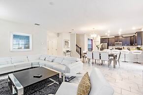 More Space Than Needed Huge 6 Bedroom Home! 6 Villa