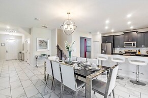 More Space Than Needed Huge 6 Bedroom Home! 6 Villa