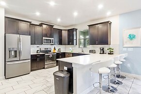 More Space Than Needed Huge 6 Bedroom Home! 6 Villa