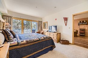 5023 Gateway 2 Bedroom Condo