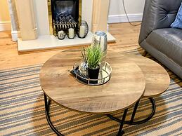 Charming 3BR House - Wifi, Parking, Pet Friendly