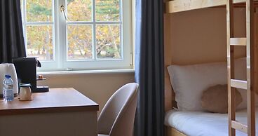 Art 4 You Carcavelos Suites