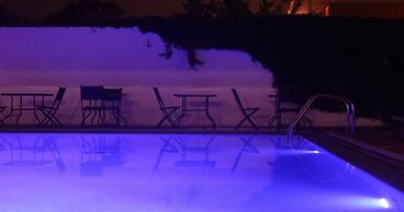 Art 4 You Carcavelos Suites