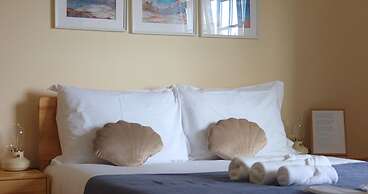 Art 4 You Carcavelos Suites