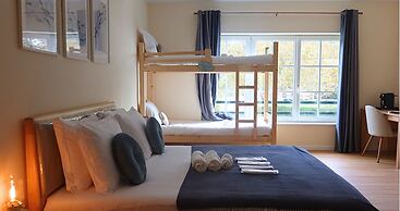 Art 4 You Carcavelos Suites