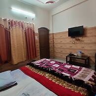 Hotel Aashriwad