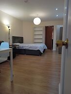 Large Ensuite Near Science Park, Cambridge