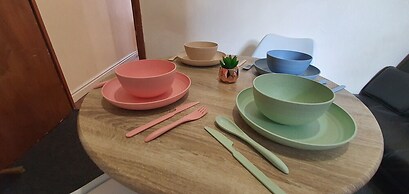 Room in Guest Room - Nice Large Room in Coventry