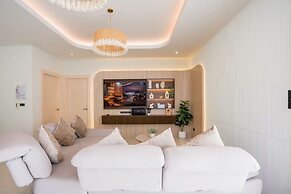 Paco Villa Pattaya