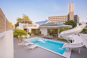 Paco Villa Pattaya